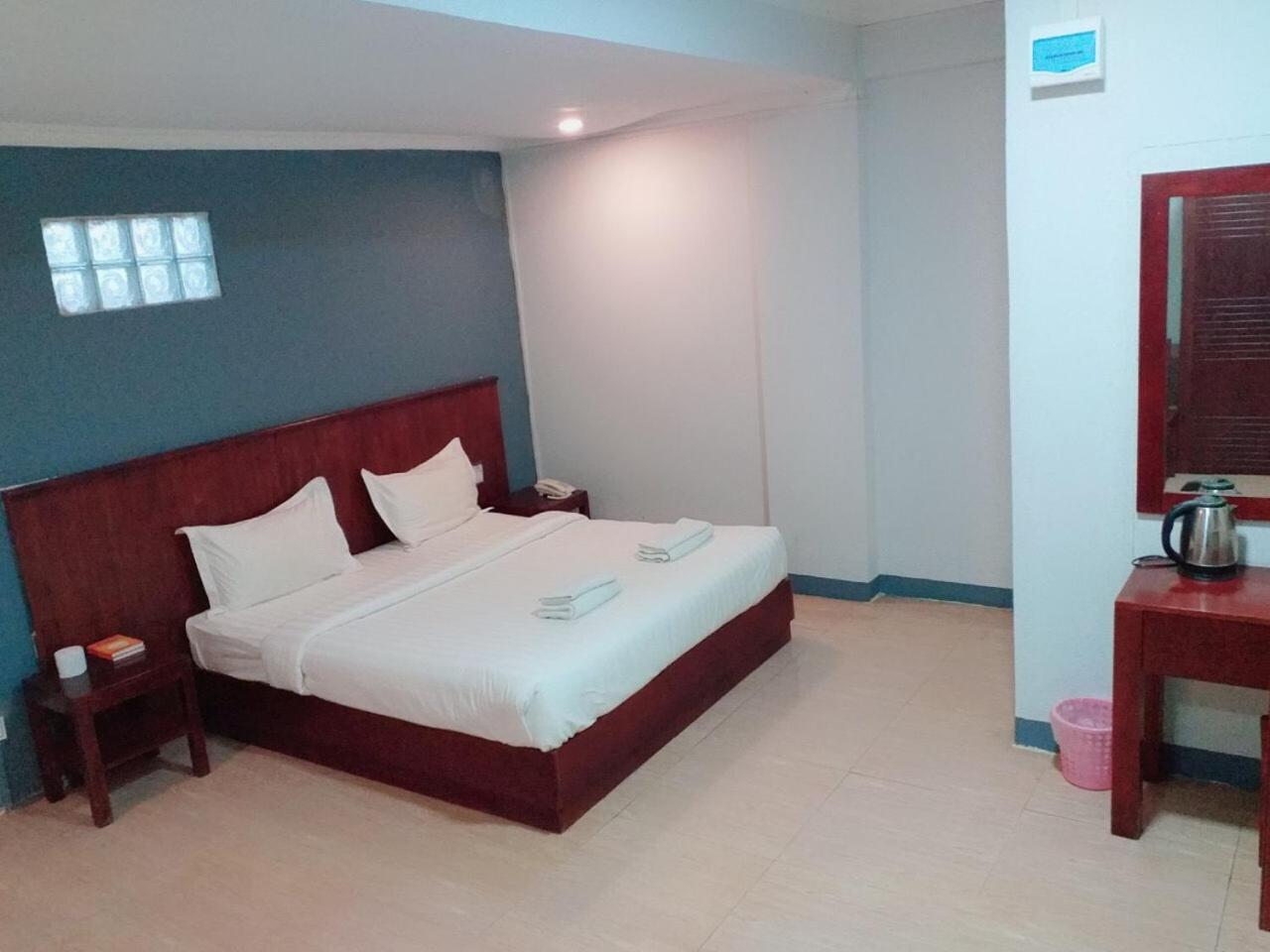 Lanmadaw Plaza Hotel China Town Rangún Exteriér fotografie